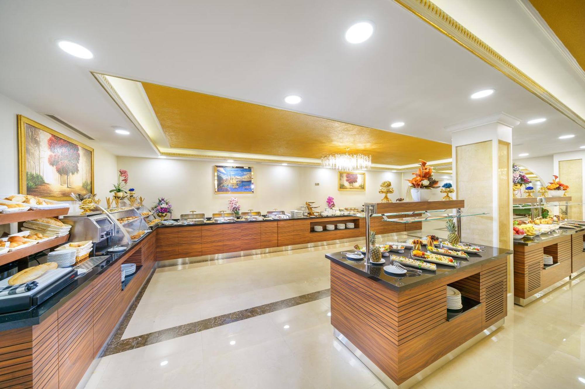 Hotel Ramada Plaza By Wyndham Silivri Exterior foto