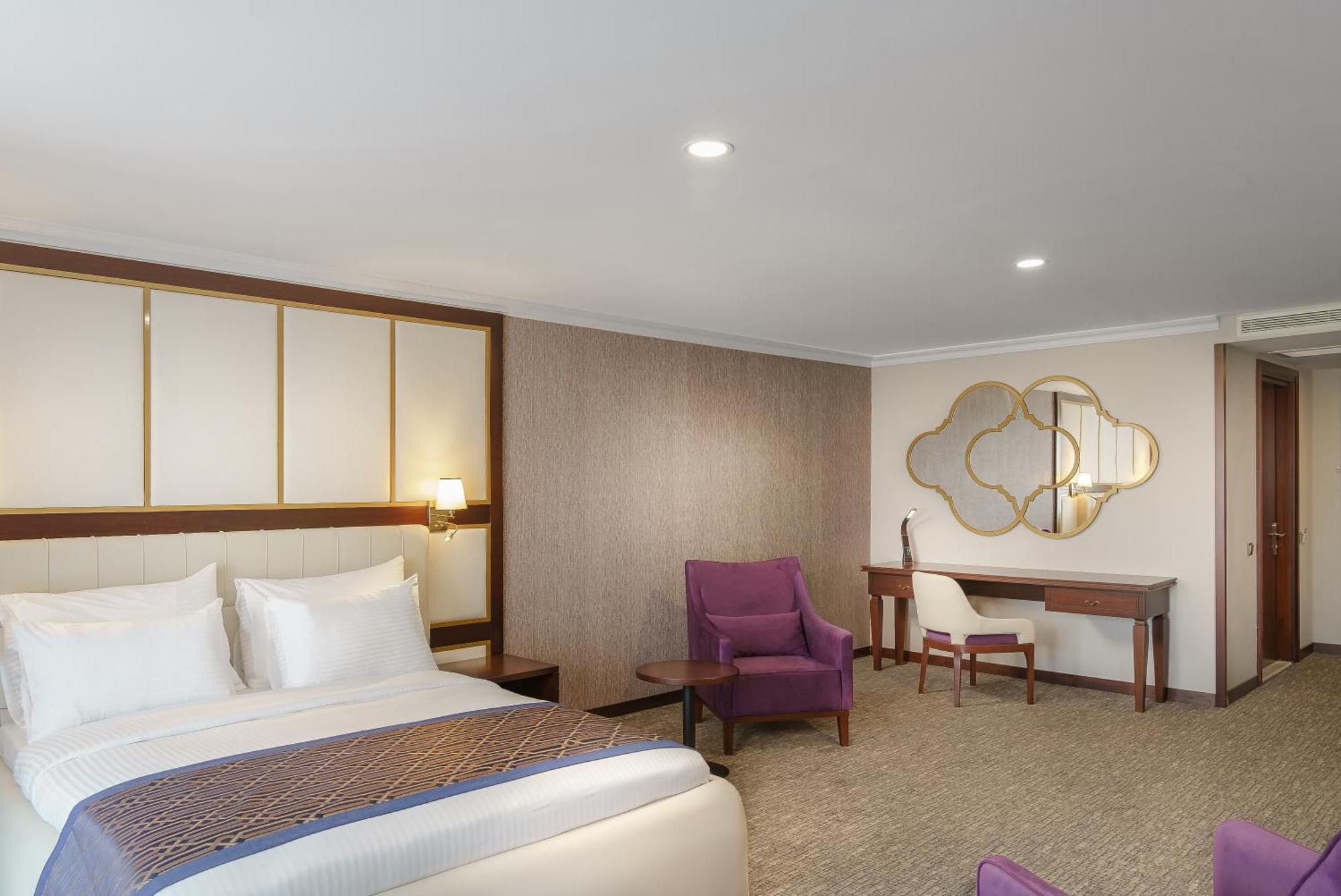 Hotel Ramada Plaza By Wyndham Silivri Exterior foto